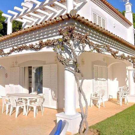 Comfortable Holiday Home In Vilamoura With Pool Екстериор снимка