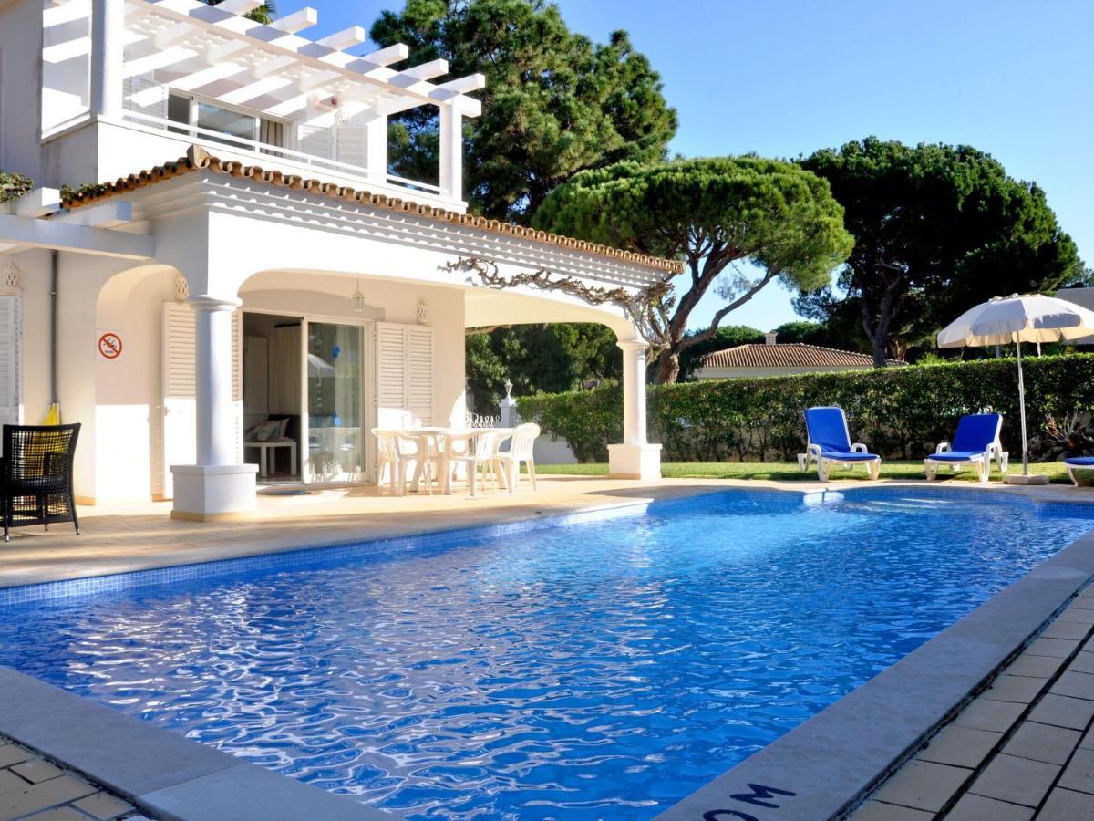 Comfortable Holiday Home In Vilamoura With Pool Екстериор снимка