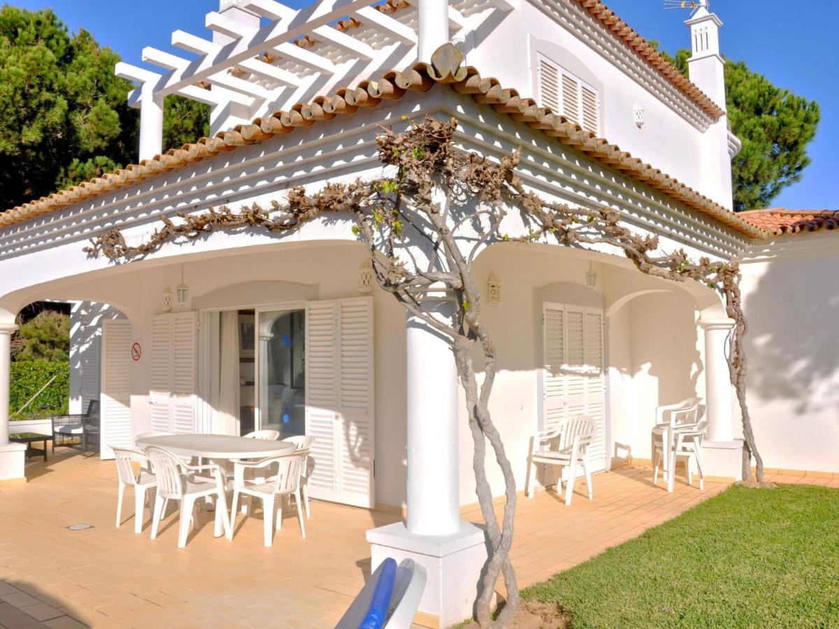 Comfortable Holiday Home In Vilamoura With Pool Екстериор снимка