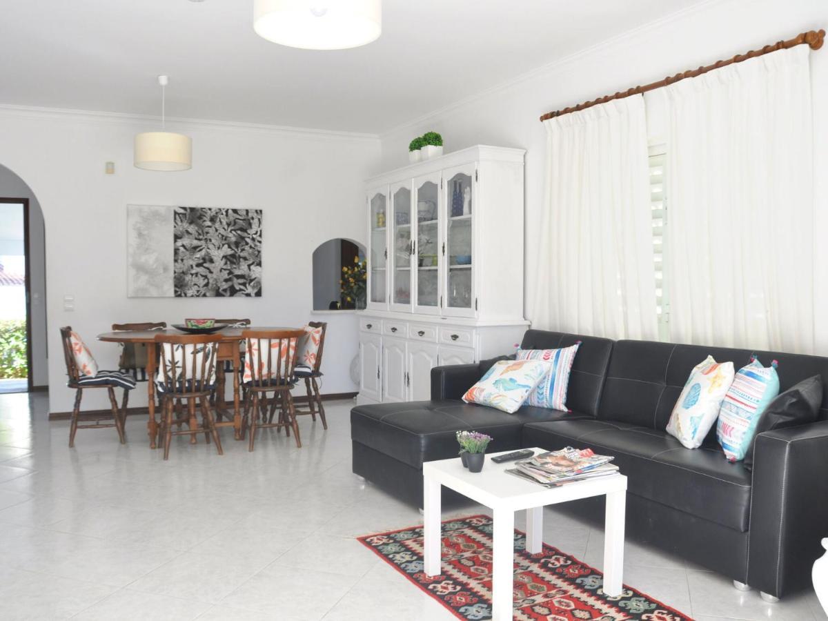 Comfortable Holiday Home In Vilamoura With Pool Екстериор снимка