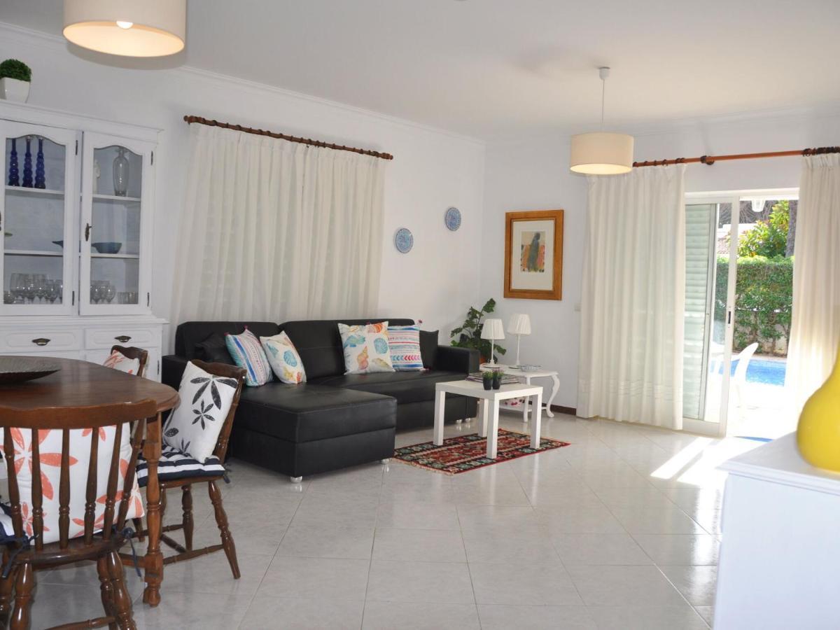 Comfortable Holiday Home In Vilamoura With Pool Екстериор снимка